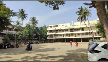 Residential Flat 4.Road Colony School Near Main Area